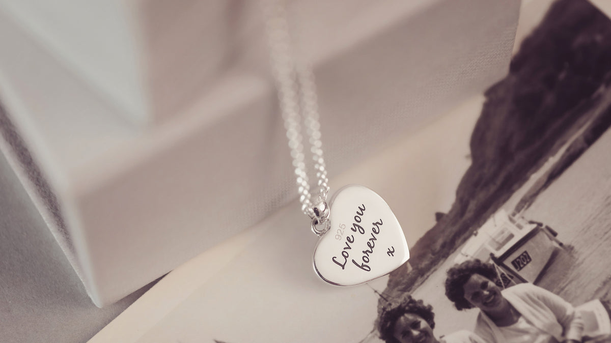50 Beautiful Inscription Ideas for Jewellery
