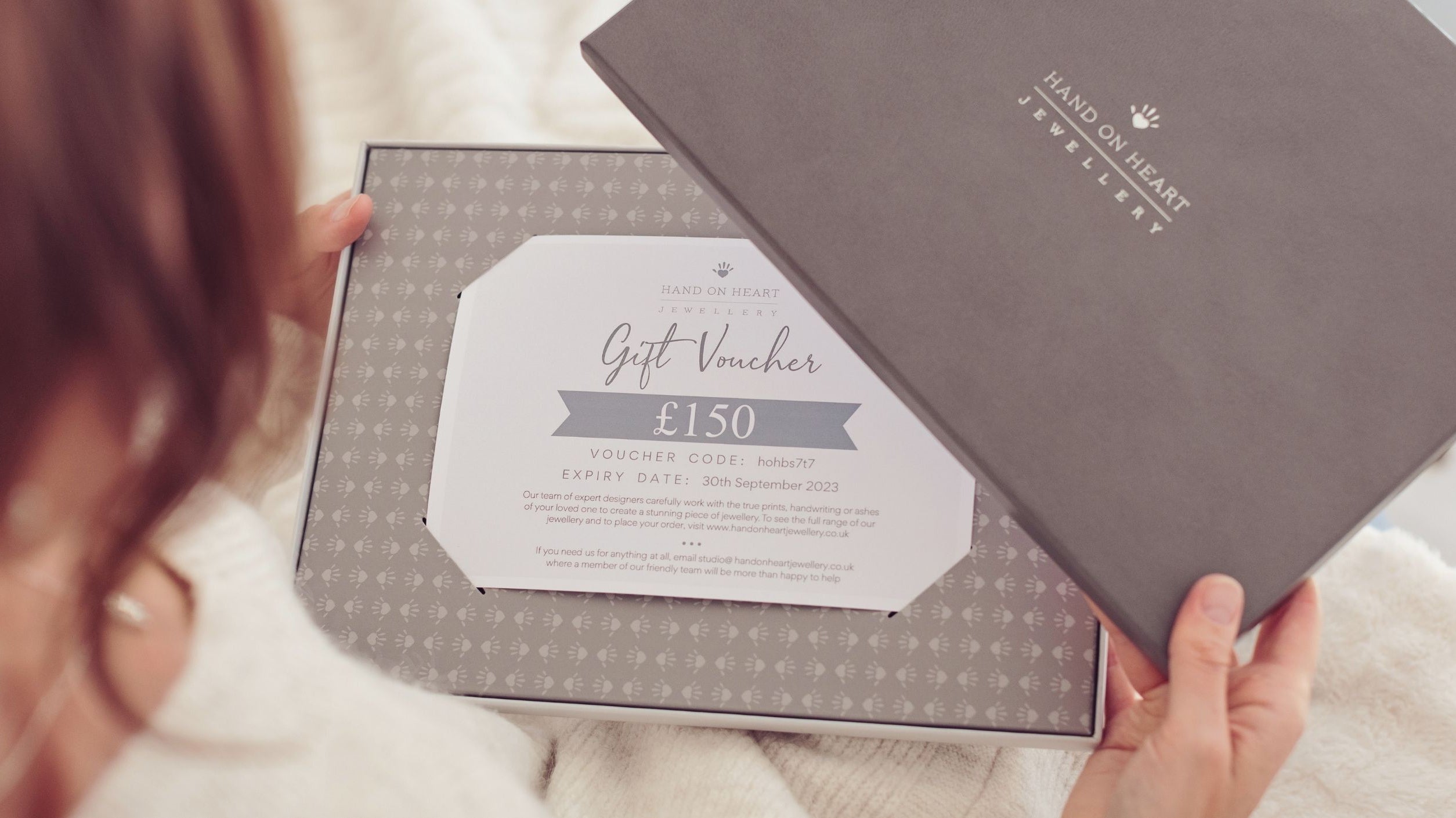 Ten Tips to Start Your Christmas Shopping Early