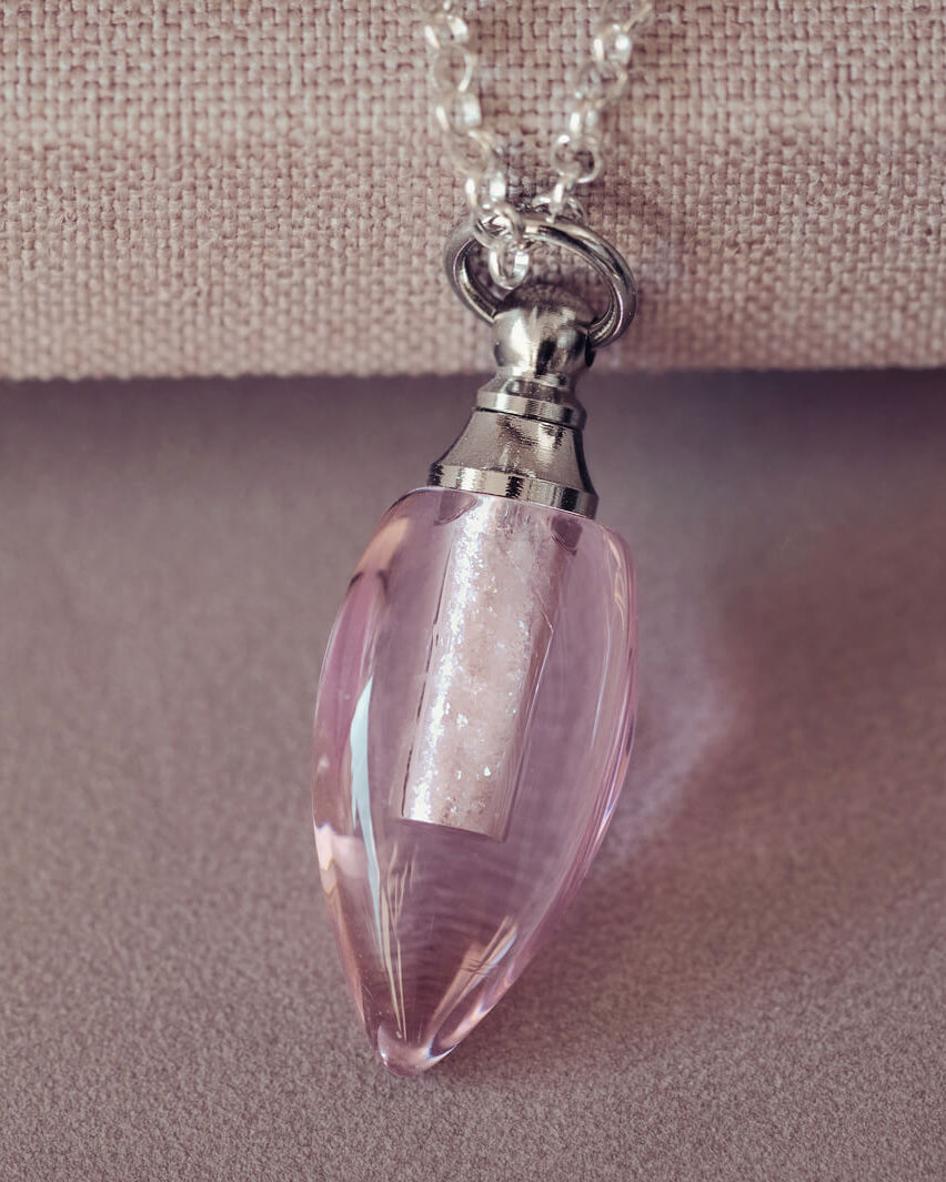 Glass Ashes Pink Waterdrop Necklace