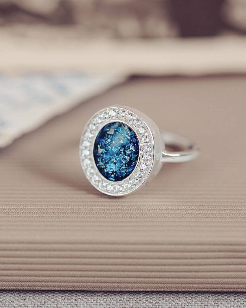 Memorial Ashes Oval Sparkle Ring Blue