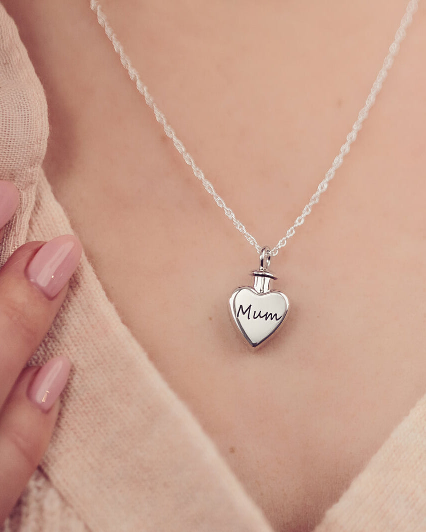 Mum Ashes Locket Necklace