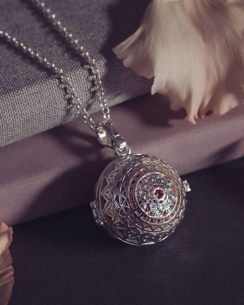 Patterned Ashes Urn Locket Necklace Bronze