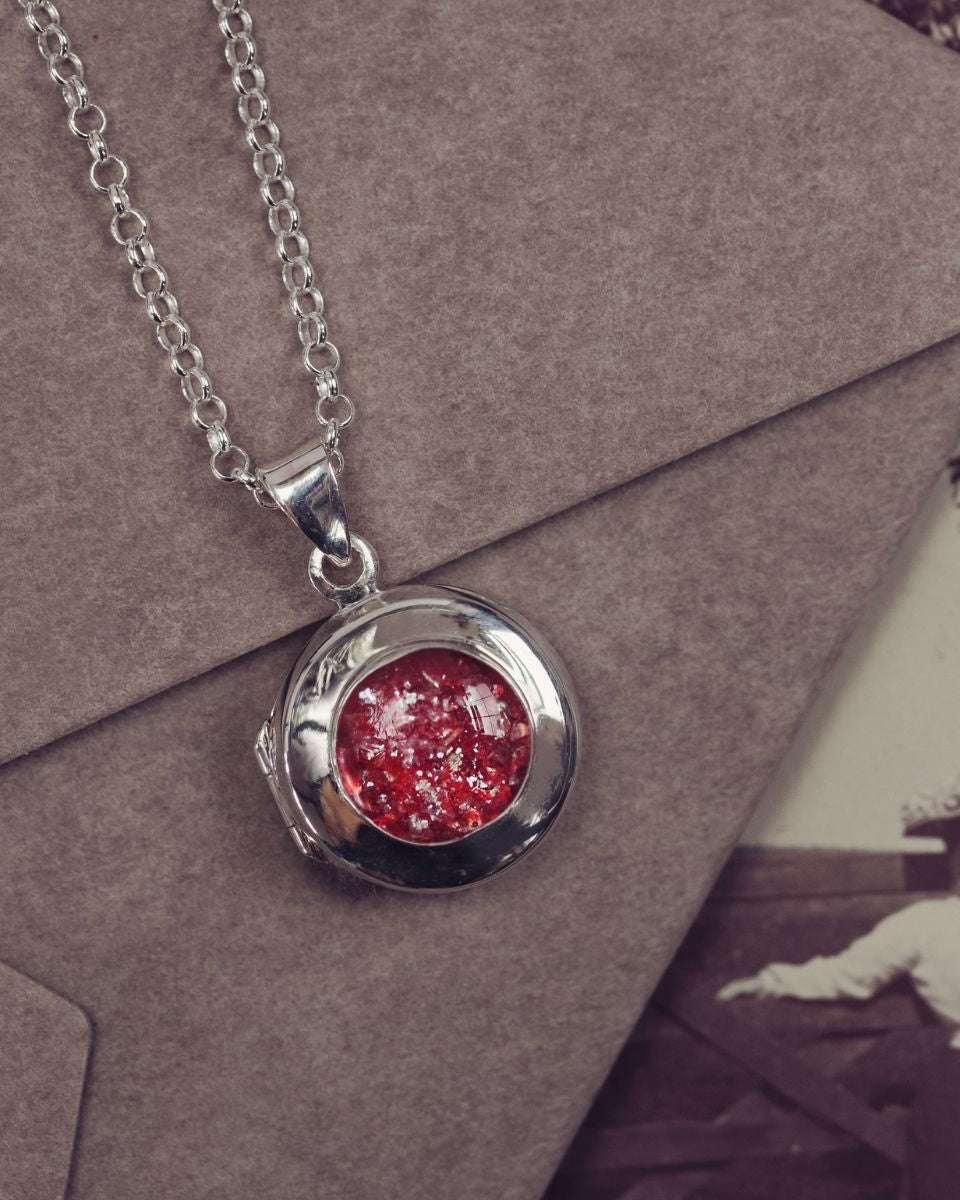 Locket made with Cremation Ashes