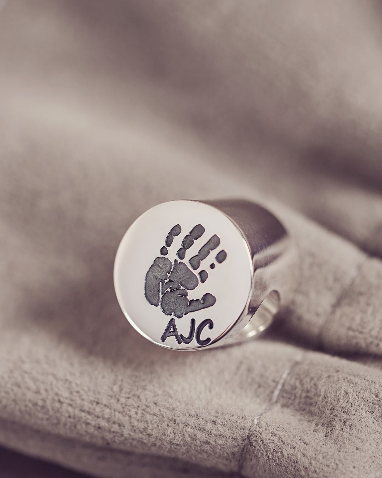 Handprint Charm to fit pandora