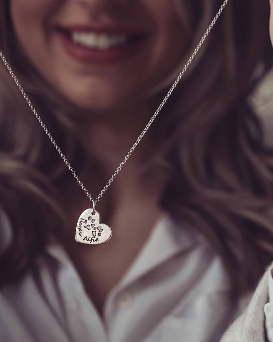 pets pawprint heart necklace