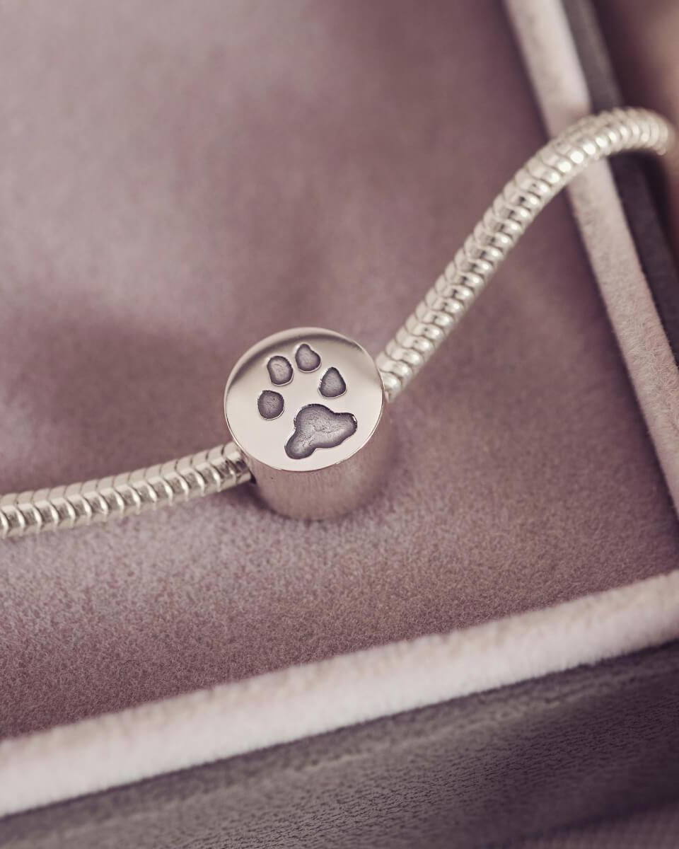 Pawprint Bead