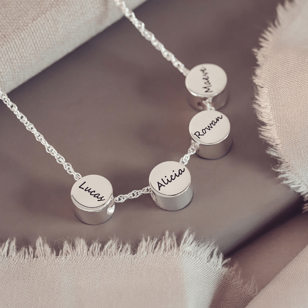 Family design jewelry discount