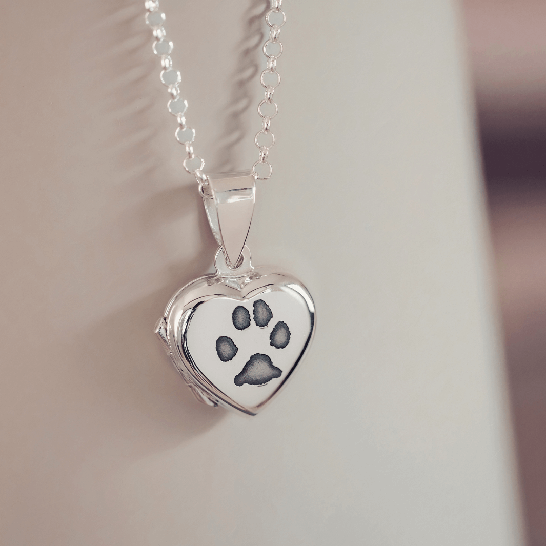 Engraved Pets Pawprint Locket