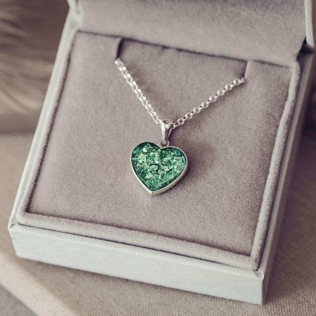 Buy Green Heart Necklace Online In India - Etsy India